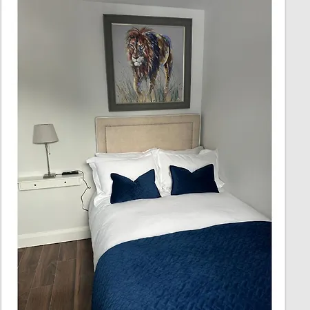 Auld Shebeen ماوت